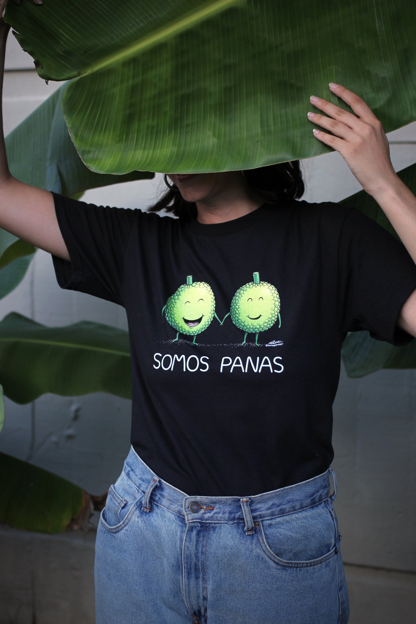 Camiseta Somos Panas - Negra